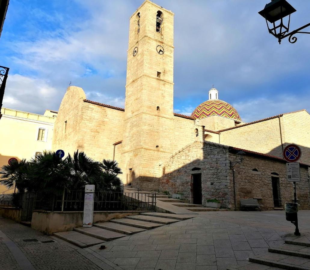 Top Floor Gulf View Apartment Olbia Buitenkant foto